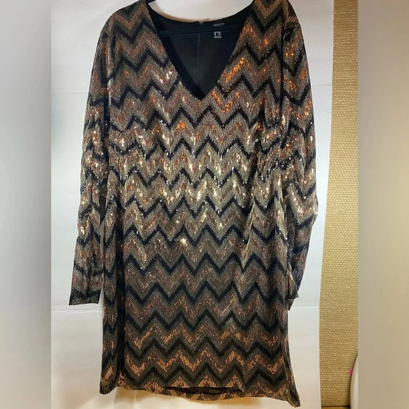 Forever 21 Dresses & Skirts - Ready for a party Zigzag Sequin Dress Forever 21 Sz 3X